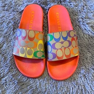 Coach  Slides in Tan Multicolor size 9